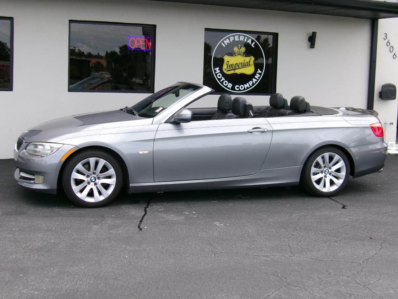 BMW 3-Series 328i Convertible 2011