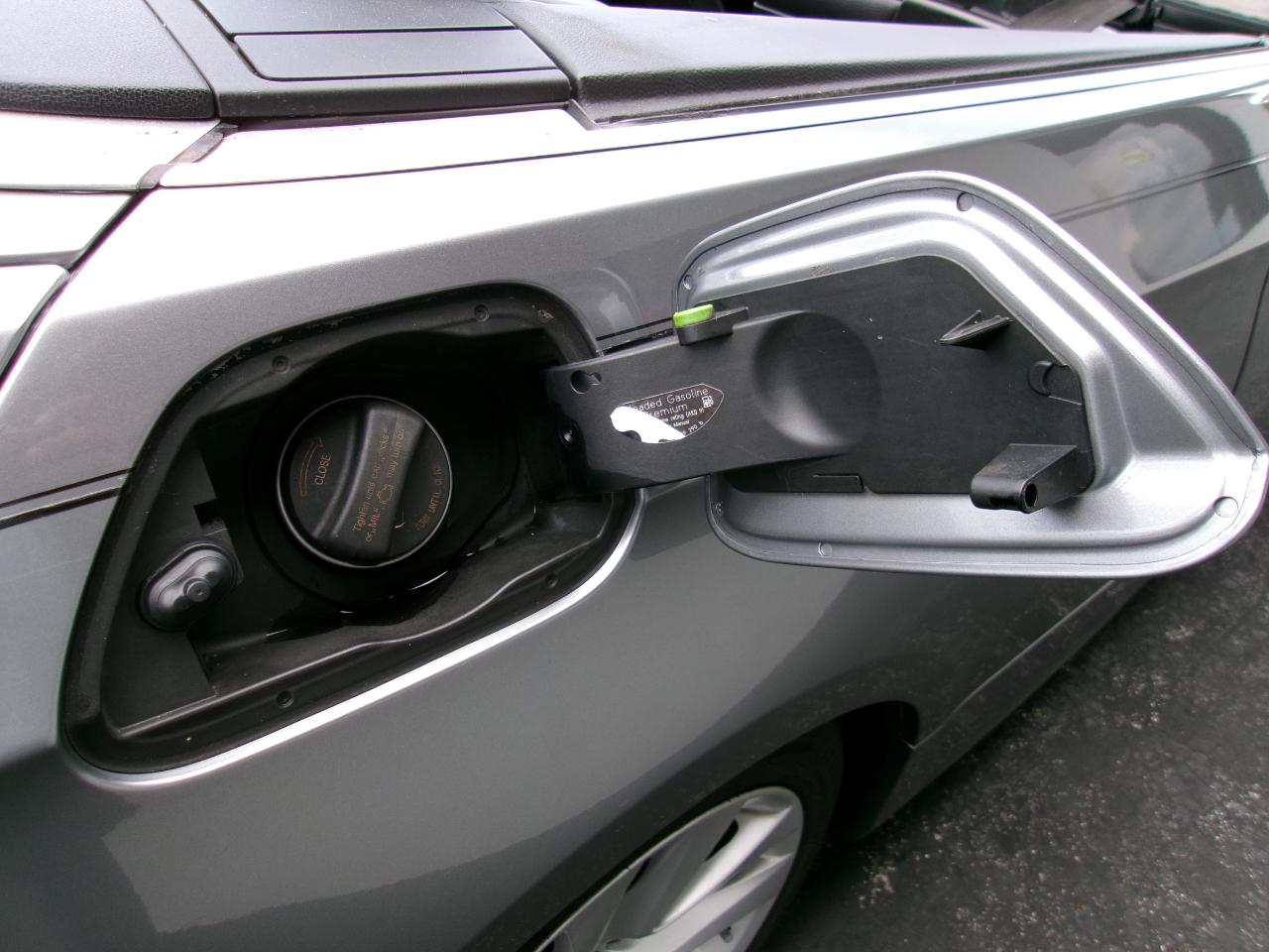 BMW 3-Series 328i Convertible 2011