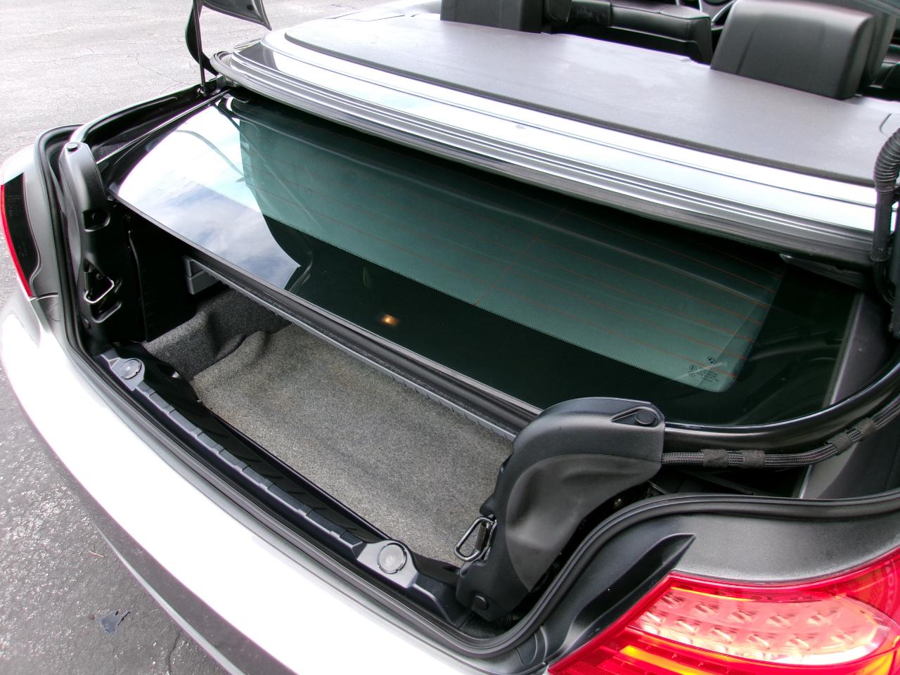 BMW 3-Series 328i Convertible 2011