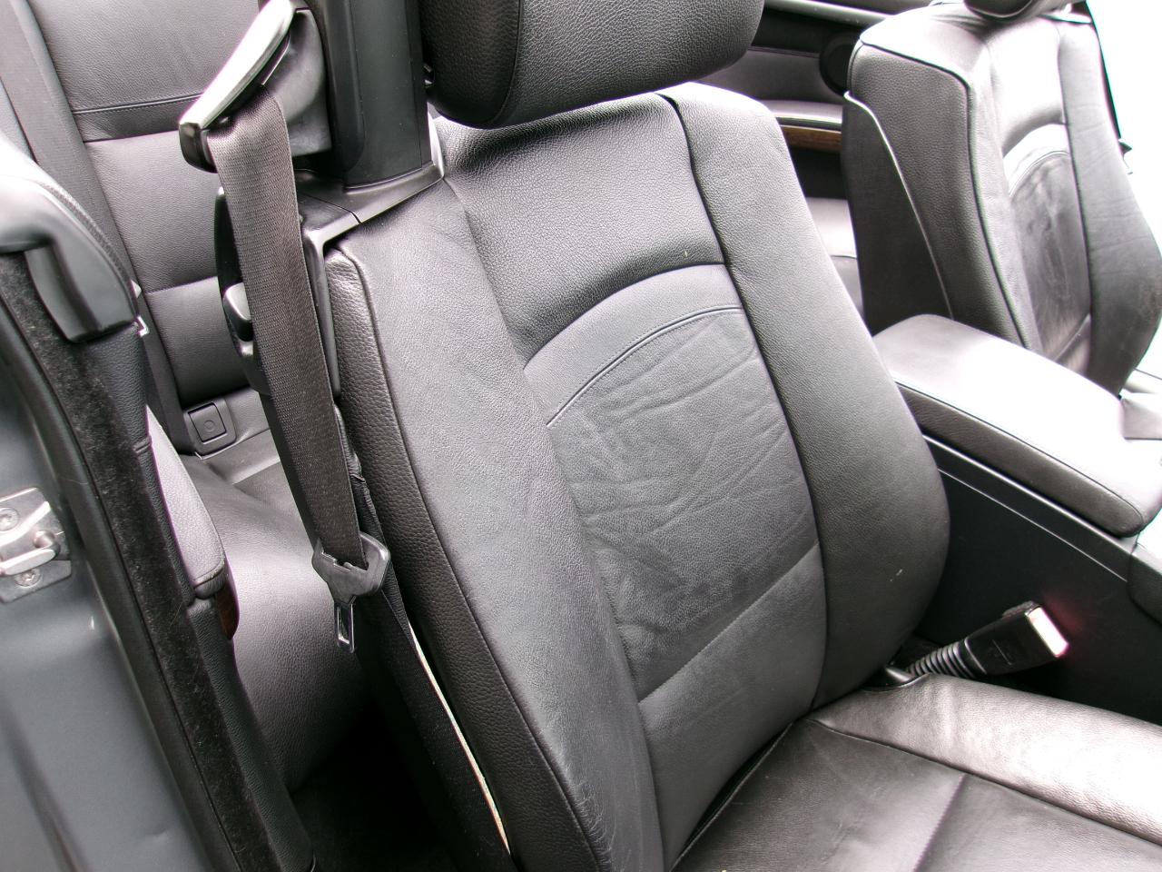 BMW 3-Series 328i Convertible 2011