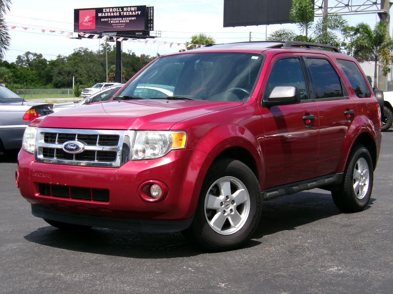 Ford Escape XLT FWD 2012