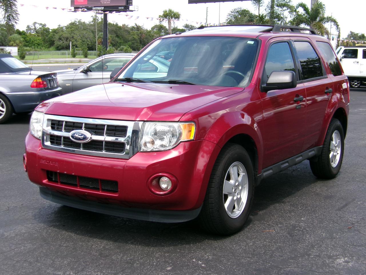 Ford Escape XLT FWD 2012