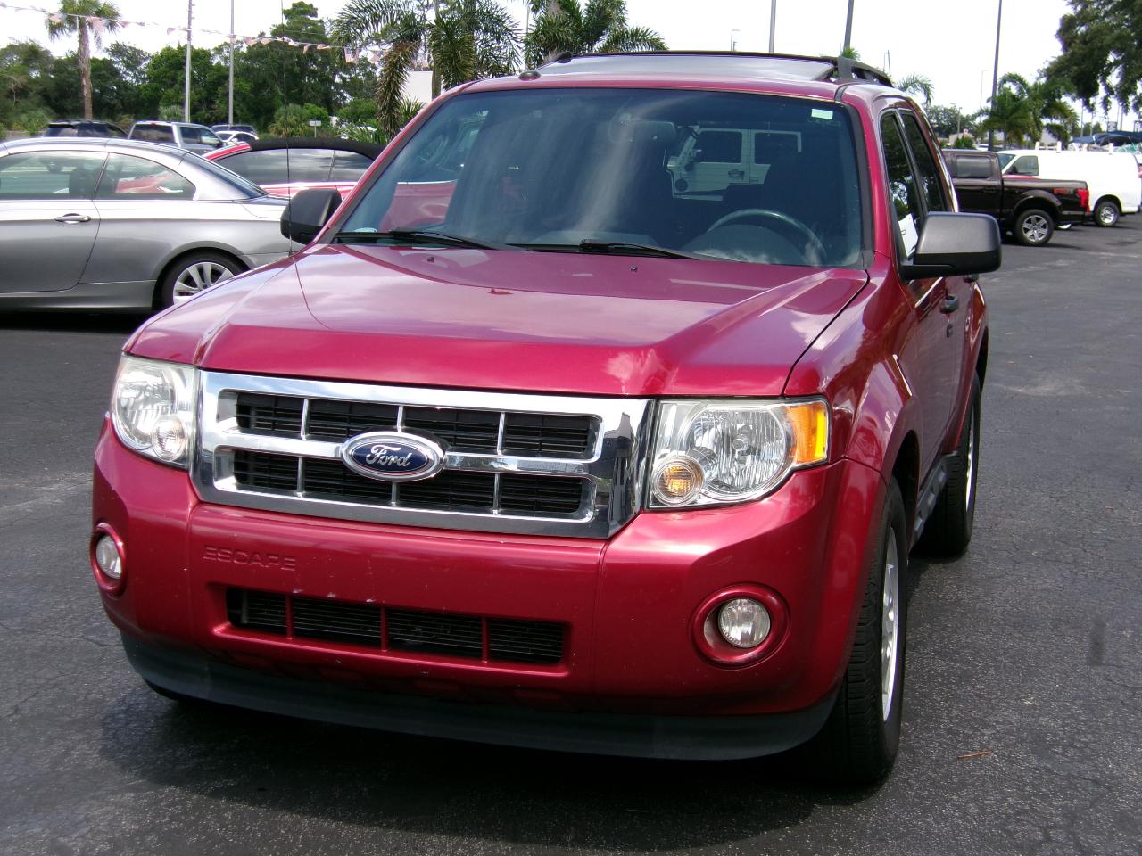 Ford Escape XLT FWD 2012