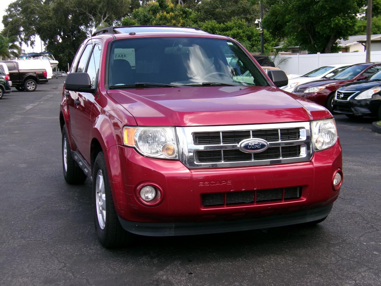 Ford Escape XLT FWD 2012