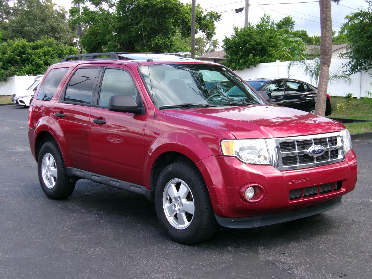 Ford Escape XLT FWD 2012