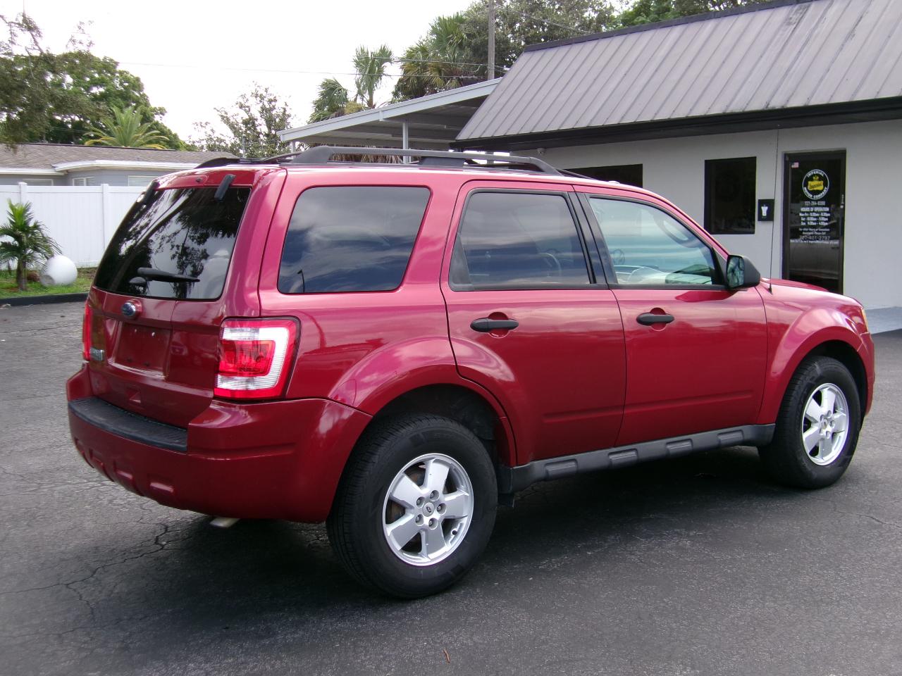 Ford Escape XLT FWD 2012