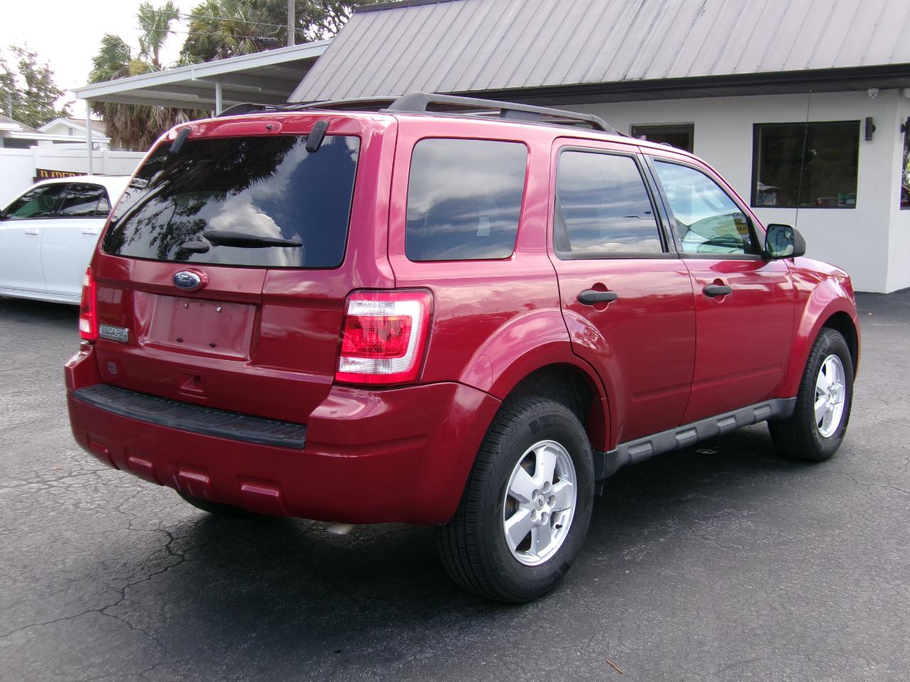 Ford Escape XLT FWD 2012