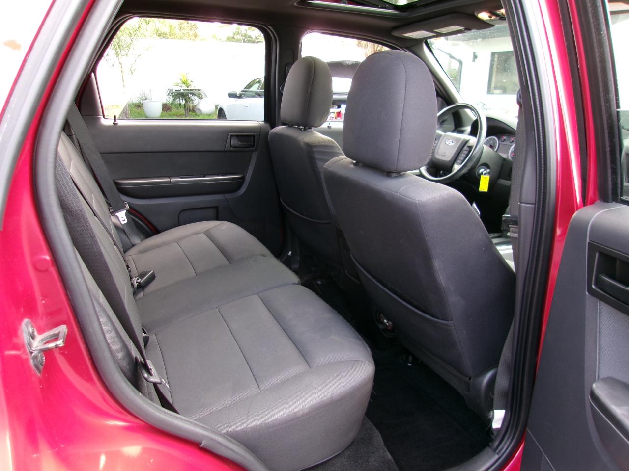 Ford Escape XLT FWD 2012