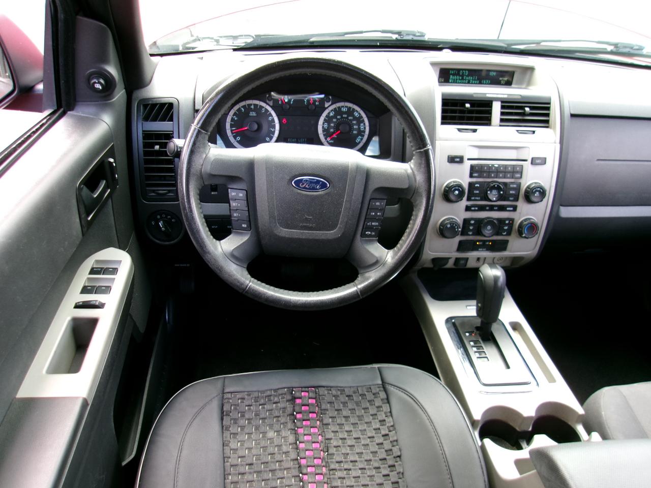 Ford Escape XLT FWD 2012