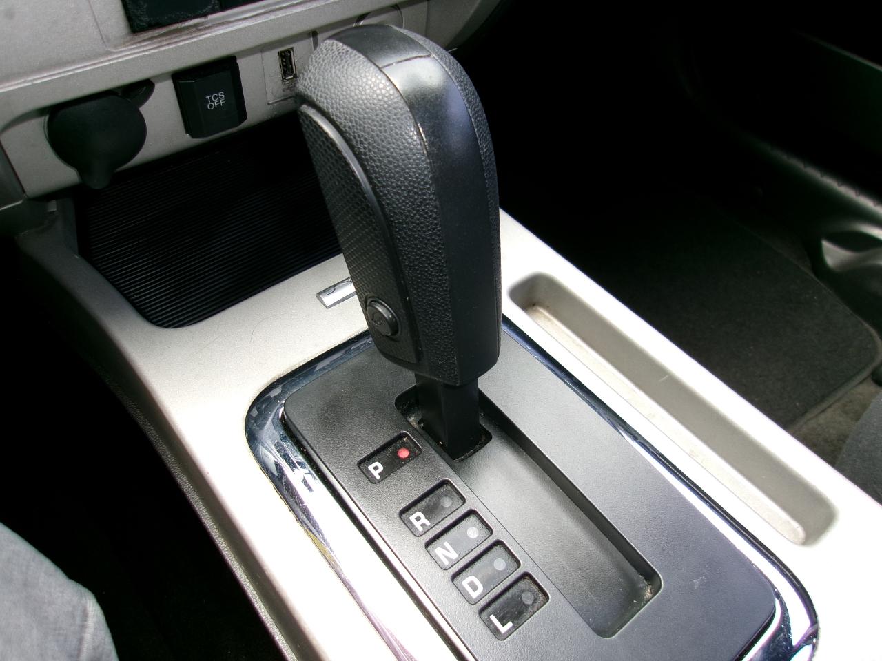 Ford Escape XLT FWD 2012