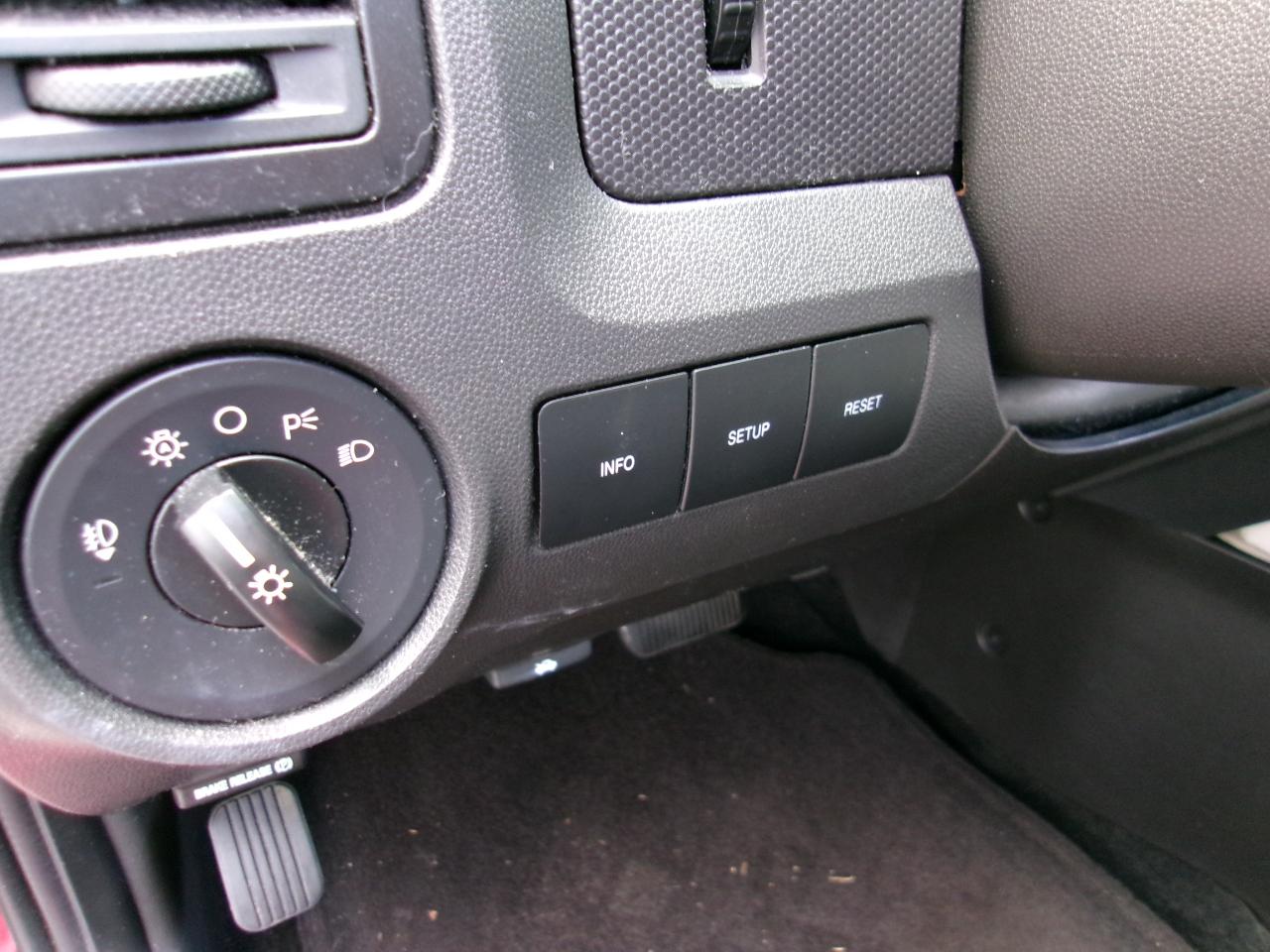 Ford Escape XLT FWD 2012