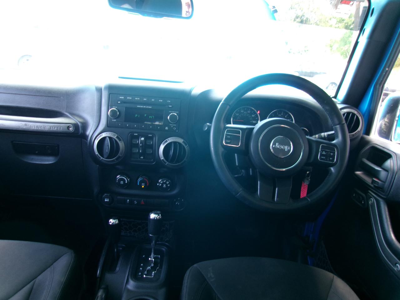 Jeep Wrangler Unlimited Sport 4WD RHD 2016