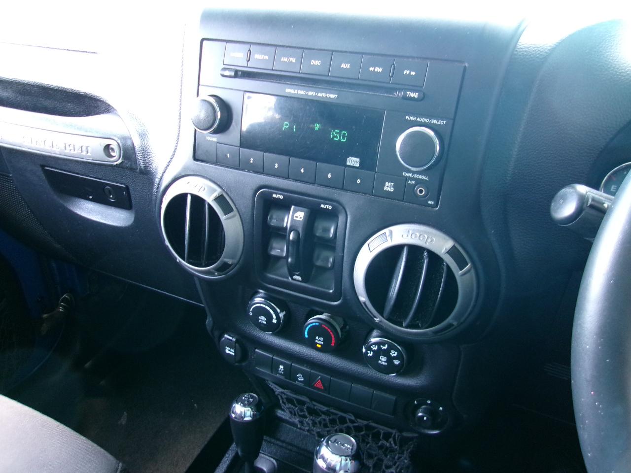 Jeep Wrangler Unlimited Sport 4WD RHD 2016