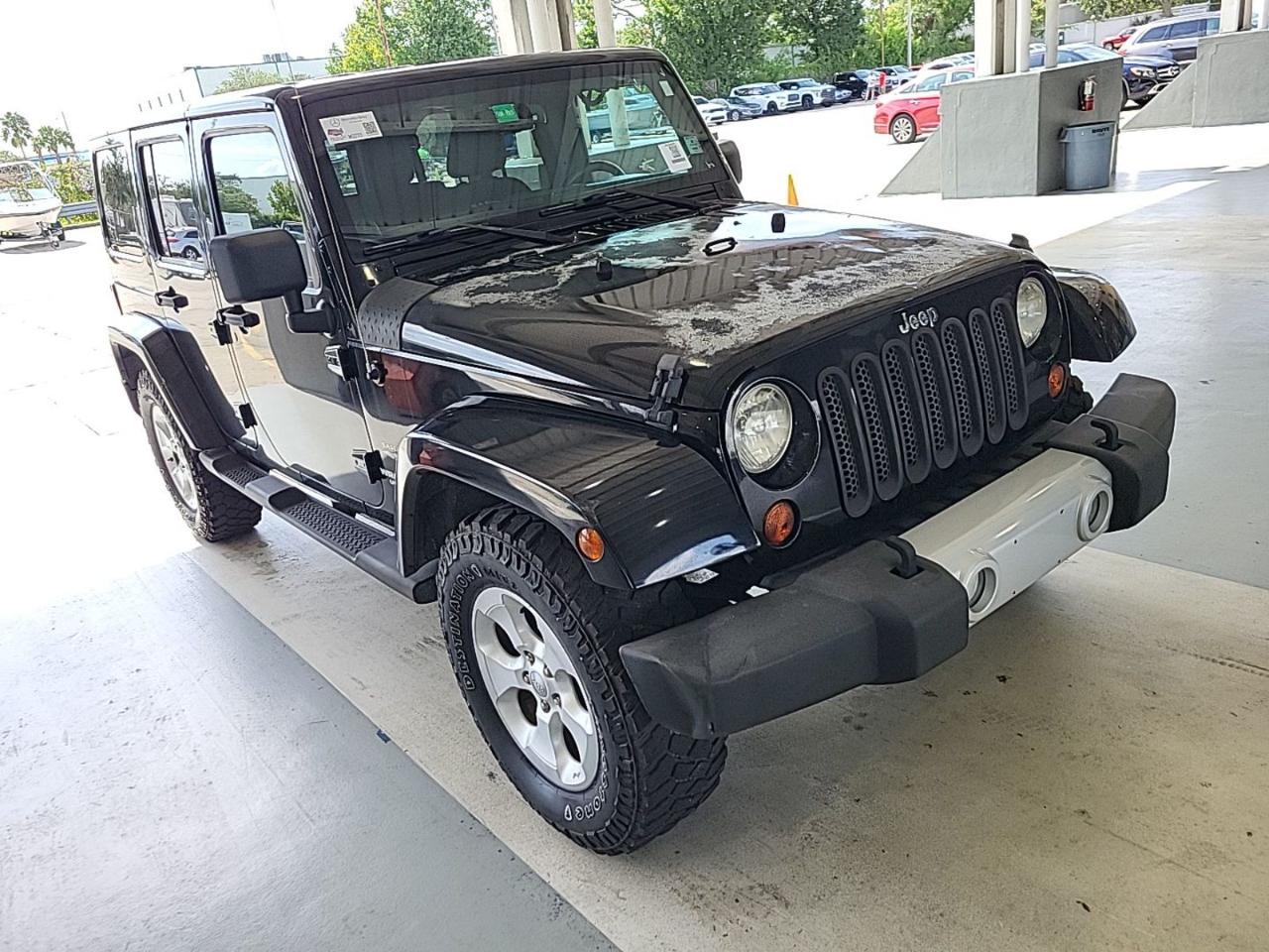 Jeep Wrangler Unlimited Sahara 4WD 2013