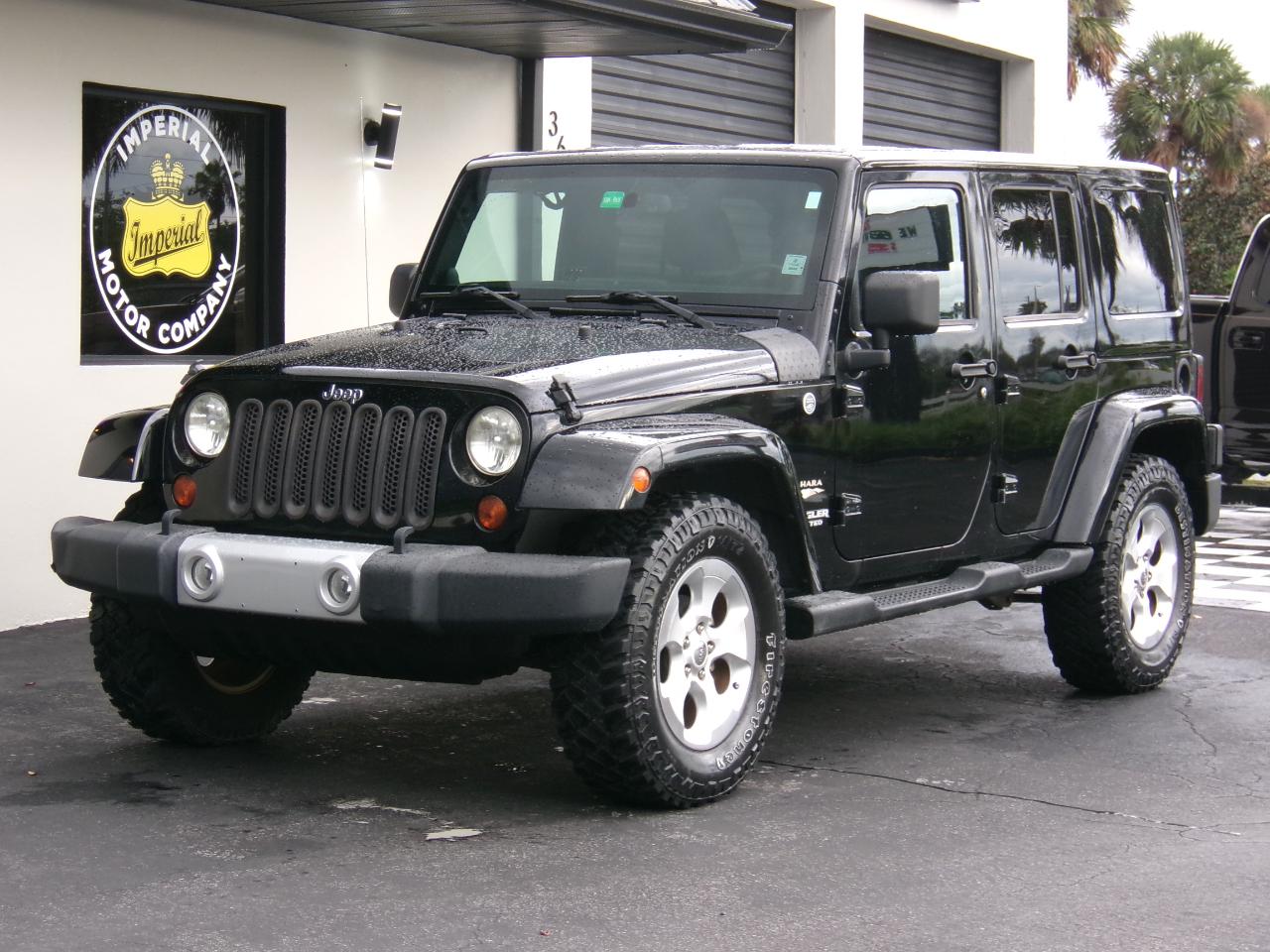 Jeep Wrangler Unlimited Sahara 4WD 2013