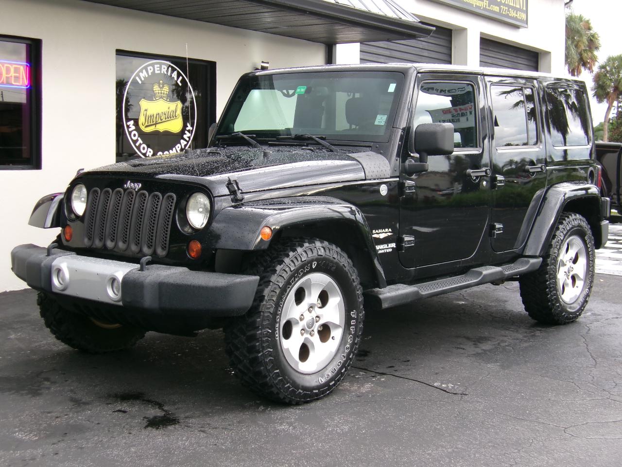 Jeep Wrangler Unlimited Sahara 4WD 2013