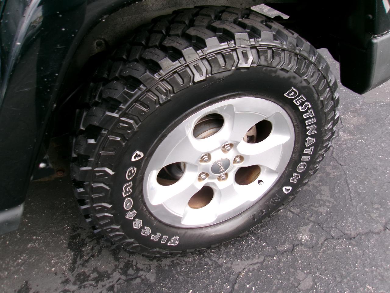 Jeep Wrangler Unlimited Sahara 4WD 2013