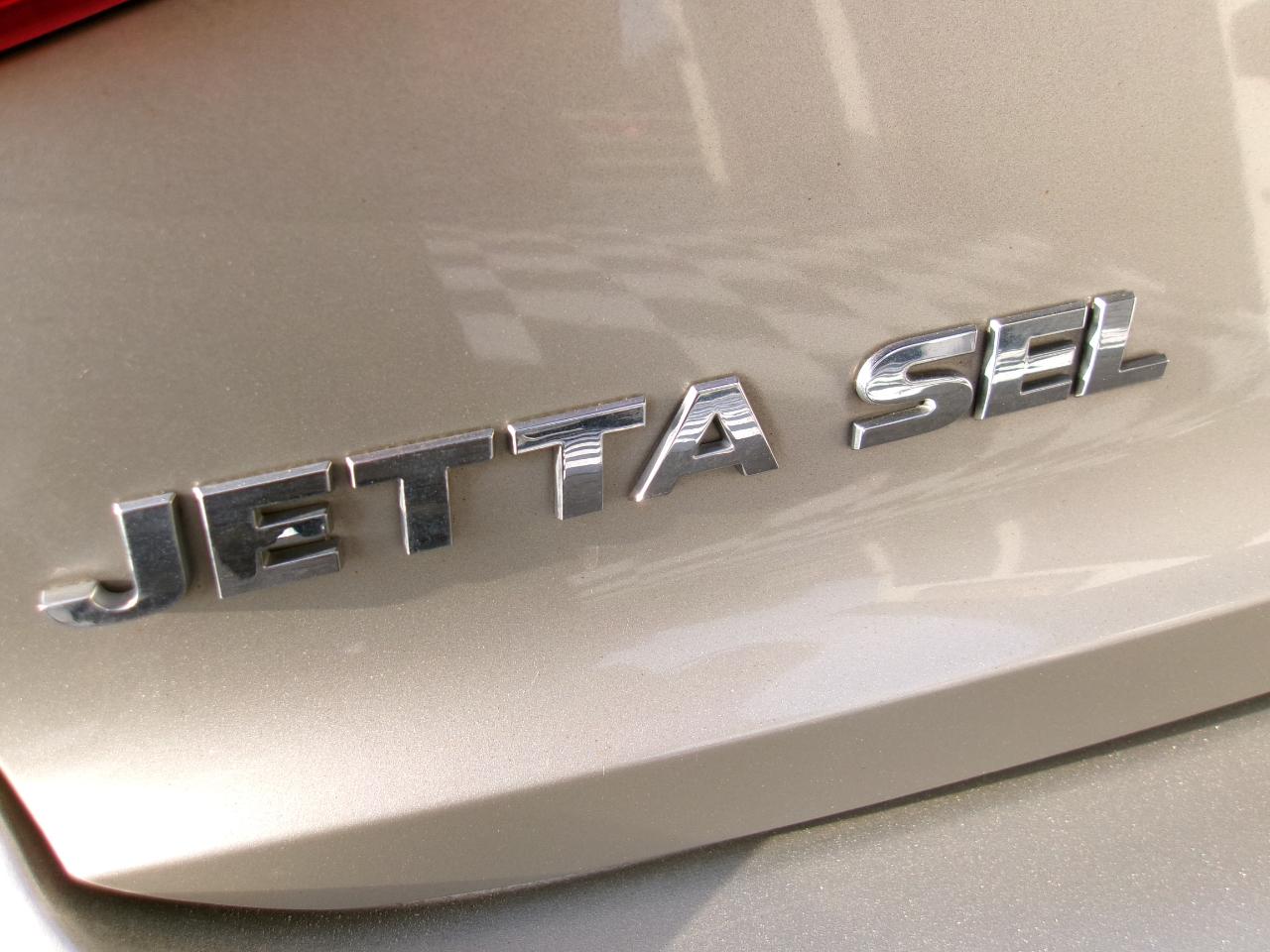 Volkswagen Jetta SEL 6A 2015