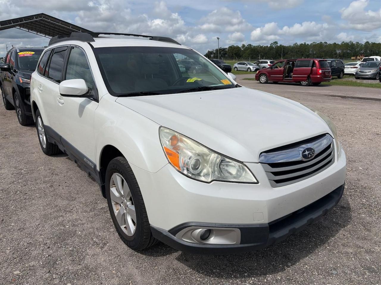 Subaru Outback 2.5i Premium 2011
