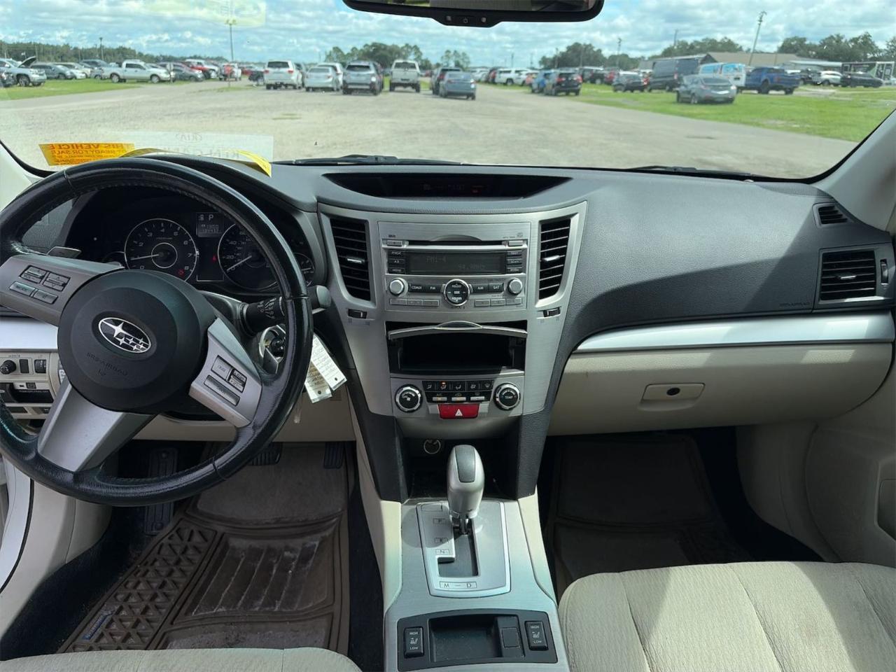 Subaru Outback 2.5i Premium 2011