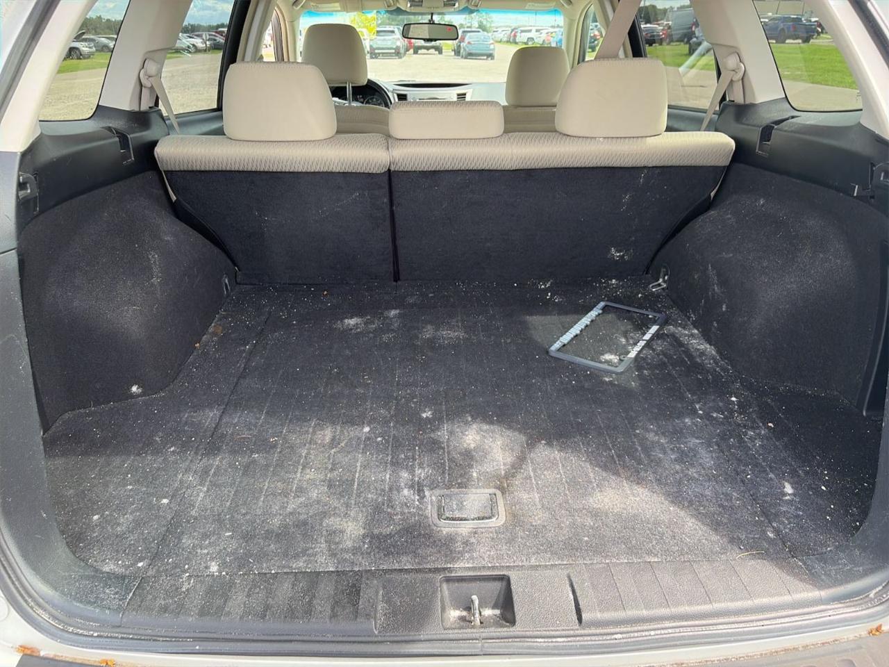 Subaru Outback 2.5i Premium 2011