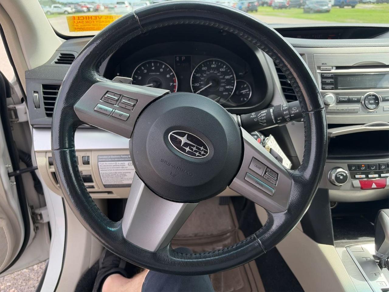 Subaru Outback 2.5i Premium 2011