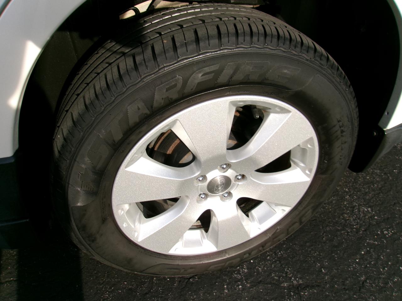 Subaru Outback 2.5i Premium 2011
