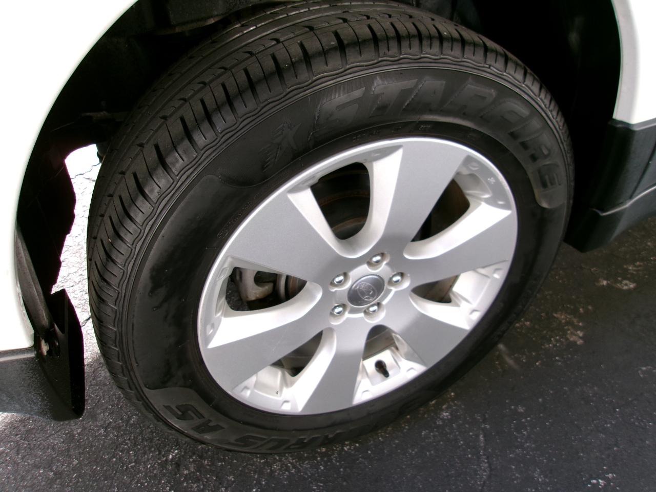 Subaru Outback 2.5i Premium 2011