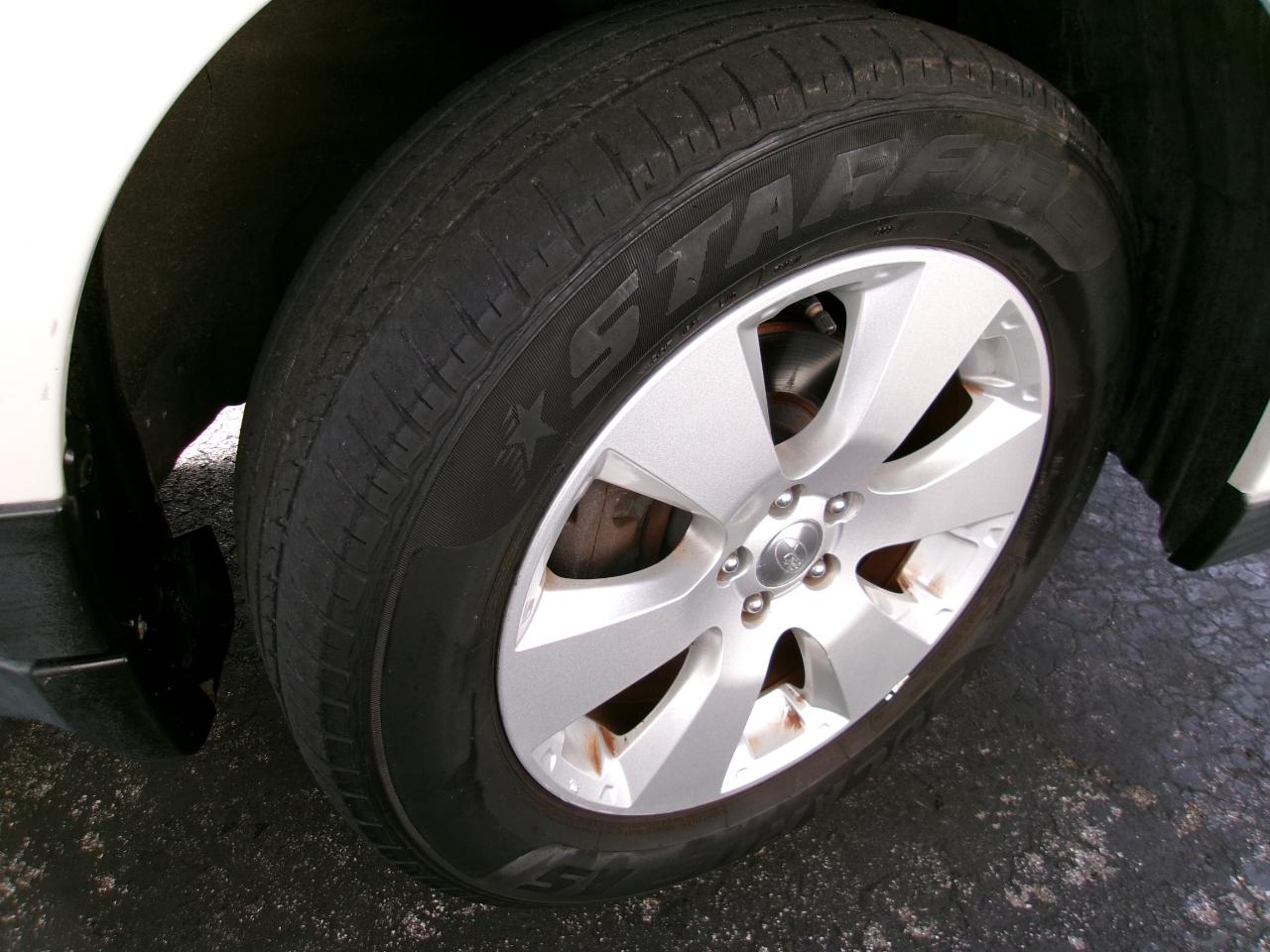 Subaru Outback 2.5i Premium 2011