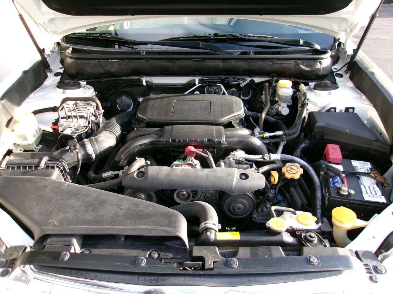 Subaru Outback 2.5i Premium 2011