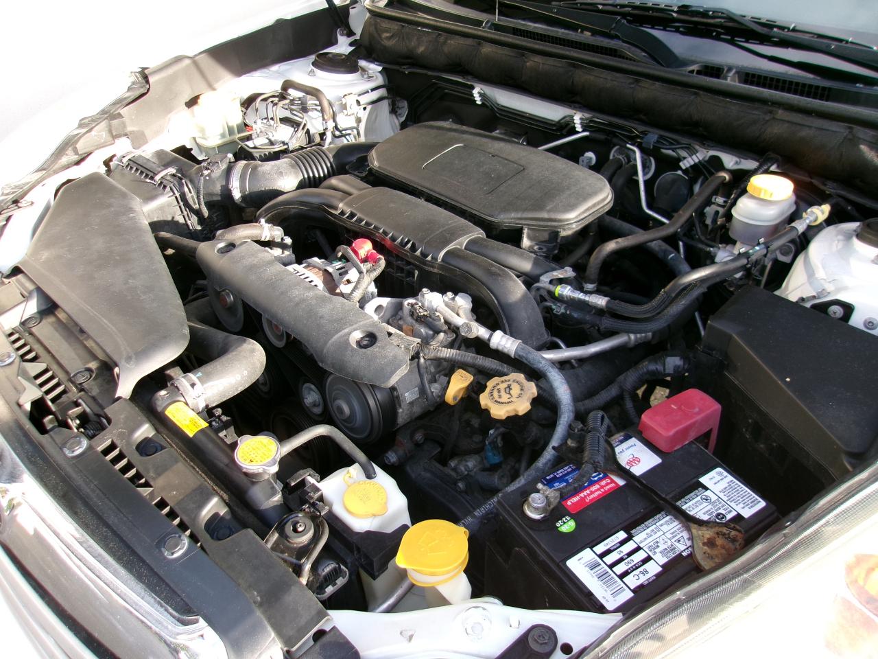 Subaru Outback 2.5i Premium 2011