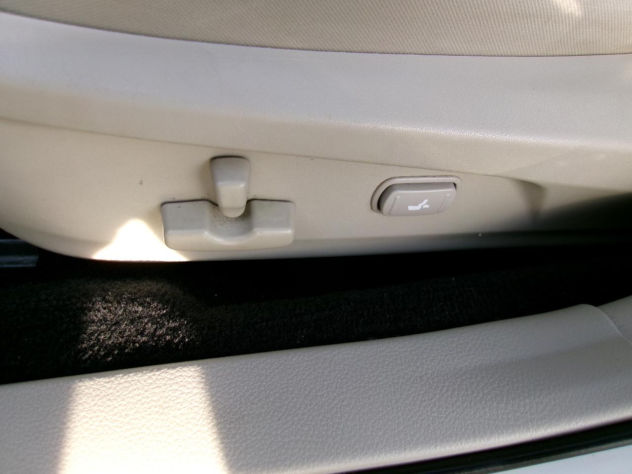 Subaru Outback 2.5i Premium 2011