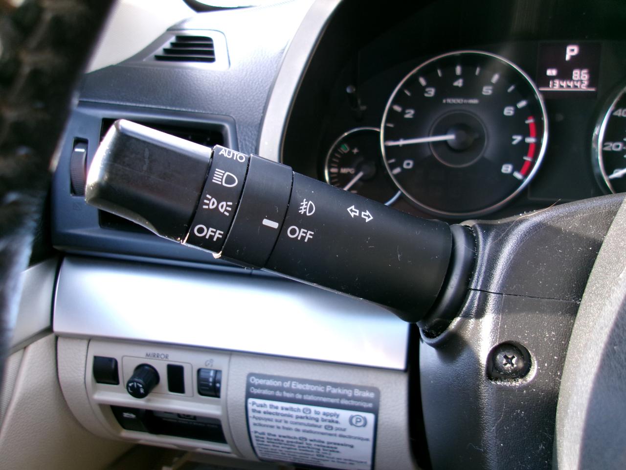 Subaru Outback 2.5i Premium 2011