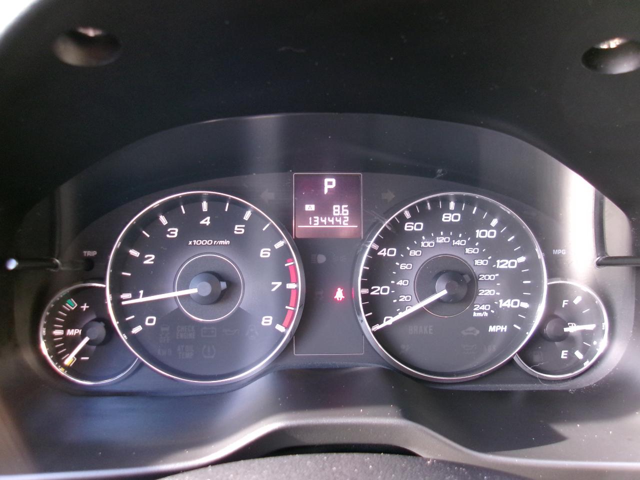 Subaru Outback 2.5i Premium 2011