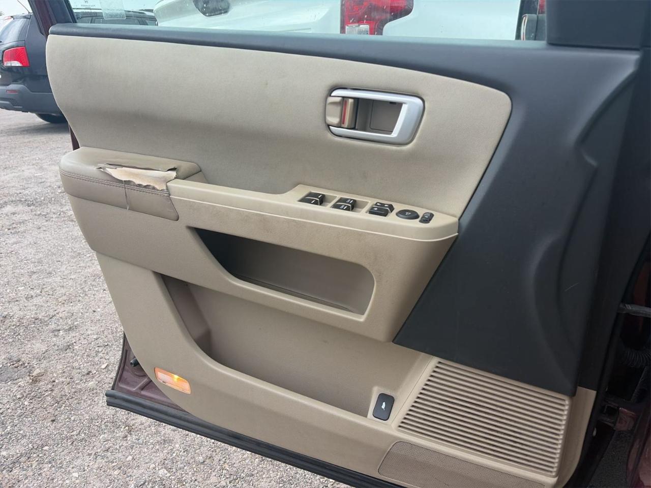 Honda Pilot LX 2WD 5-Spd AT 2013