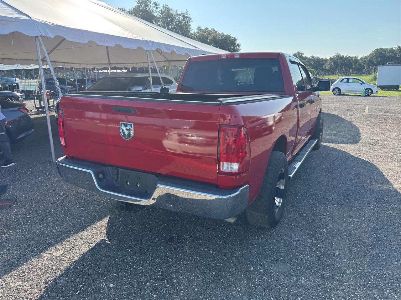 RAM 1500 Tradesman Crew Cab LWB 2WD 2016