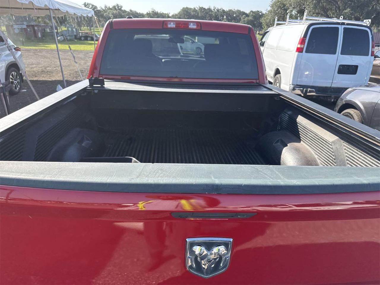 RAM 1500 Tradesman Crew Cab LWB 2WD 2016
