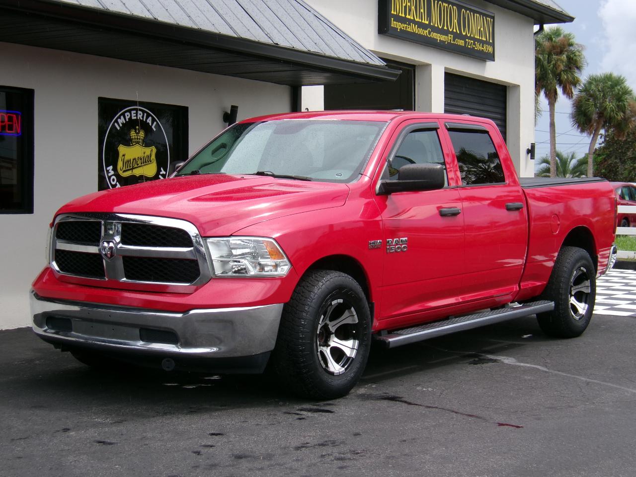 RAM 1500 Tradesman Crew Cab LWB 2WD 2016