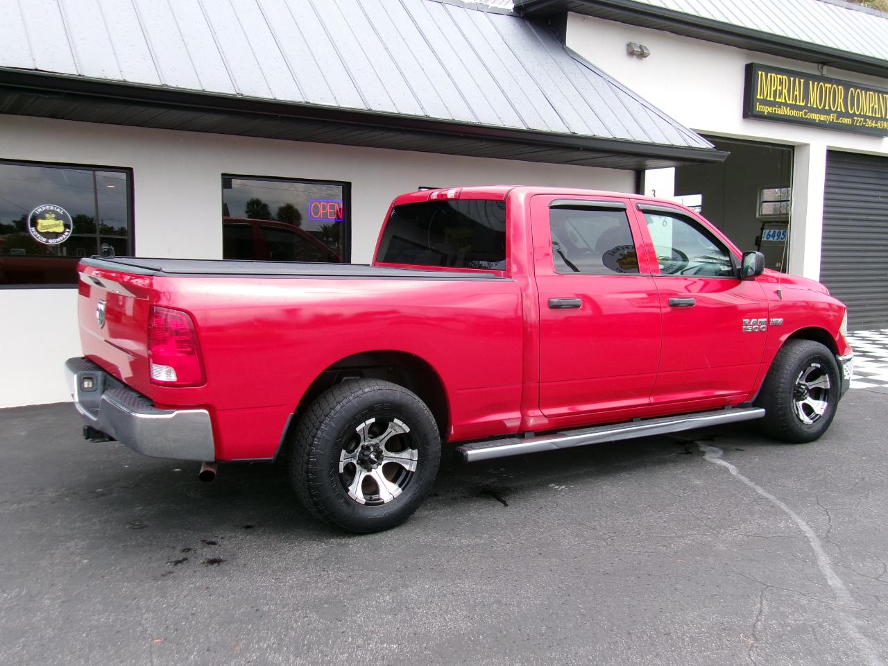 RAM 1500 Tradesman Crew Cab LWB 2WD 2016