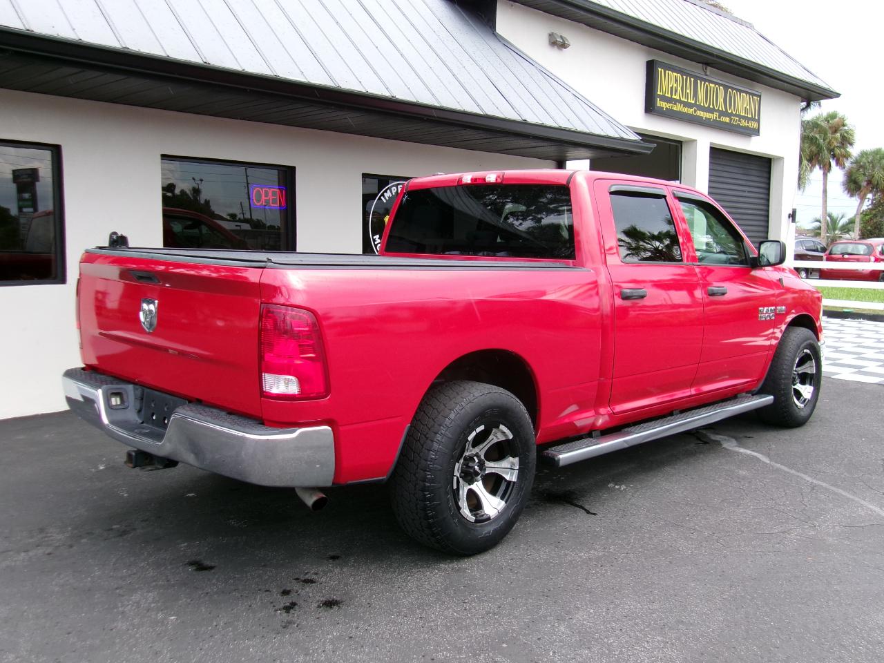 RAM 1500 Tradesman Crew Cab LWB 2WD 2016