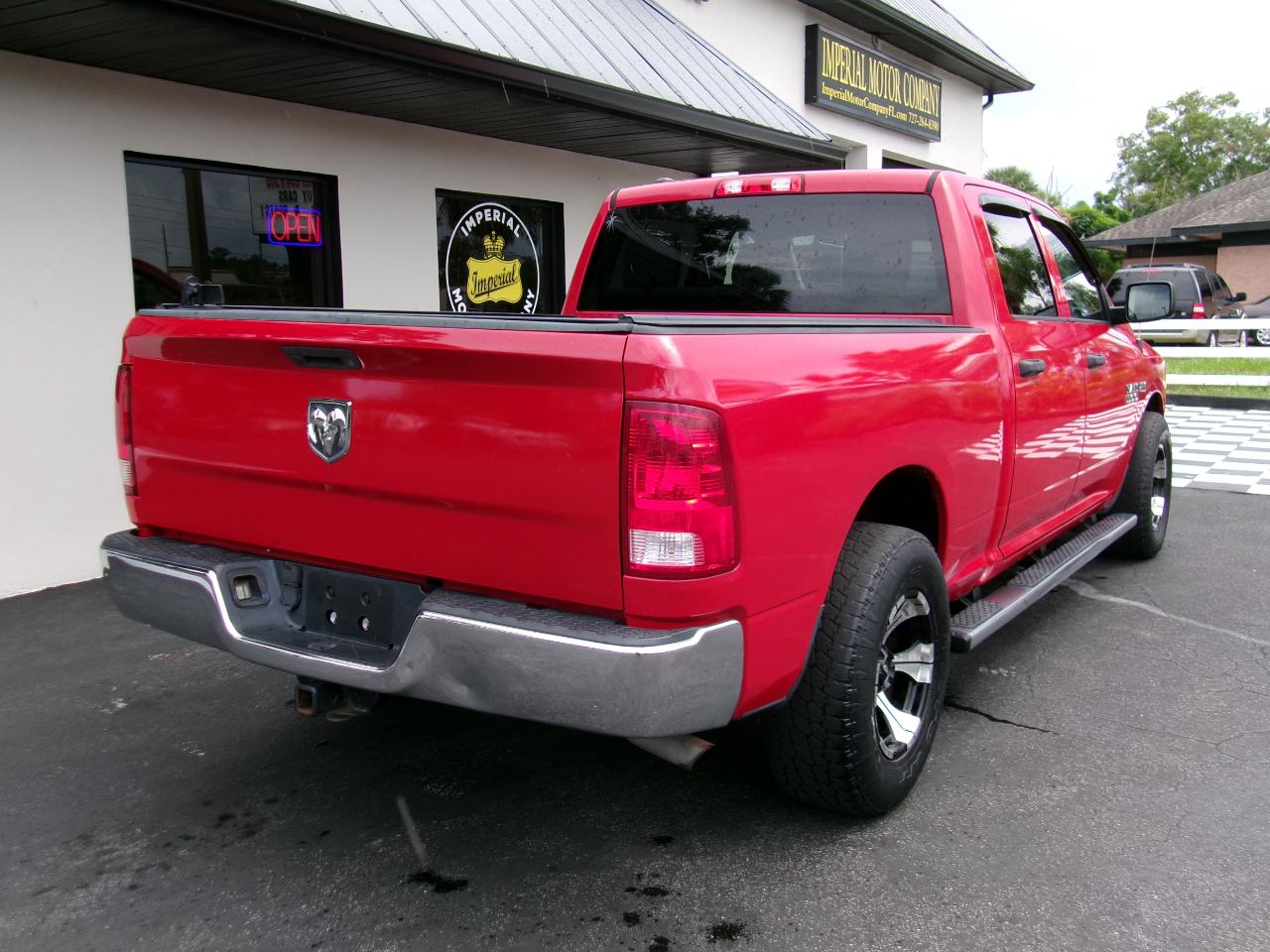 RAM 1500 Tradesman Crew Cab LWB 2WD 2016