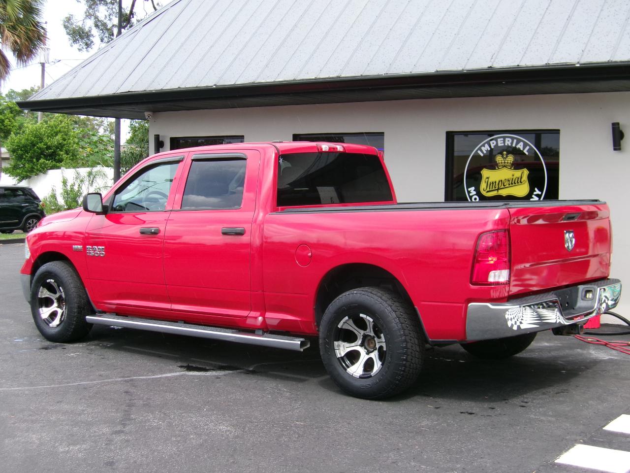 RAM 1500 Tradesman Crew Cab LWB 2WD 2016