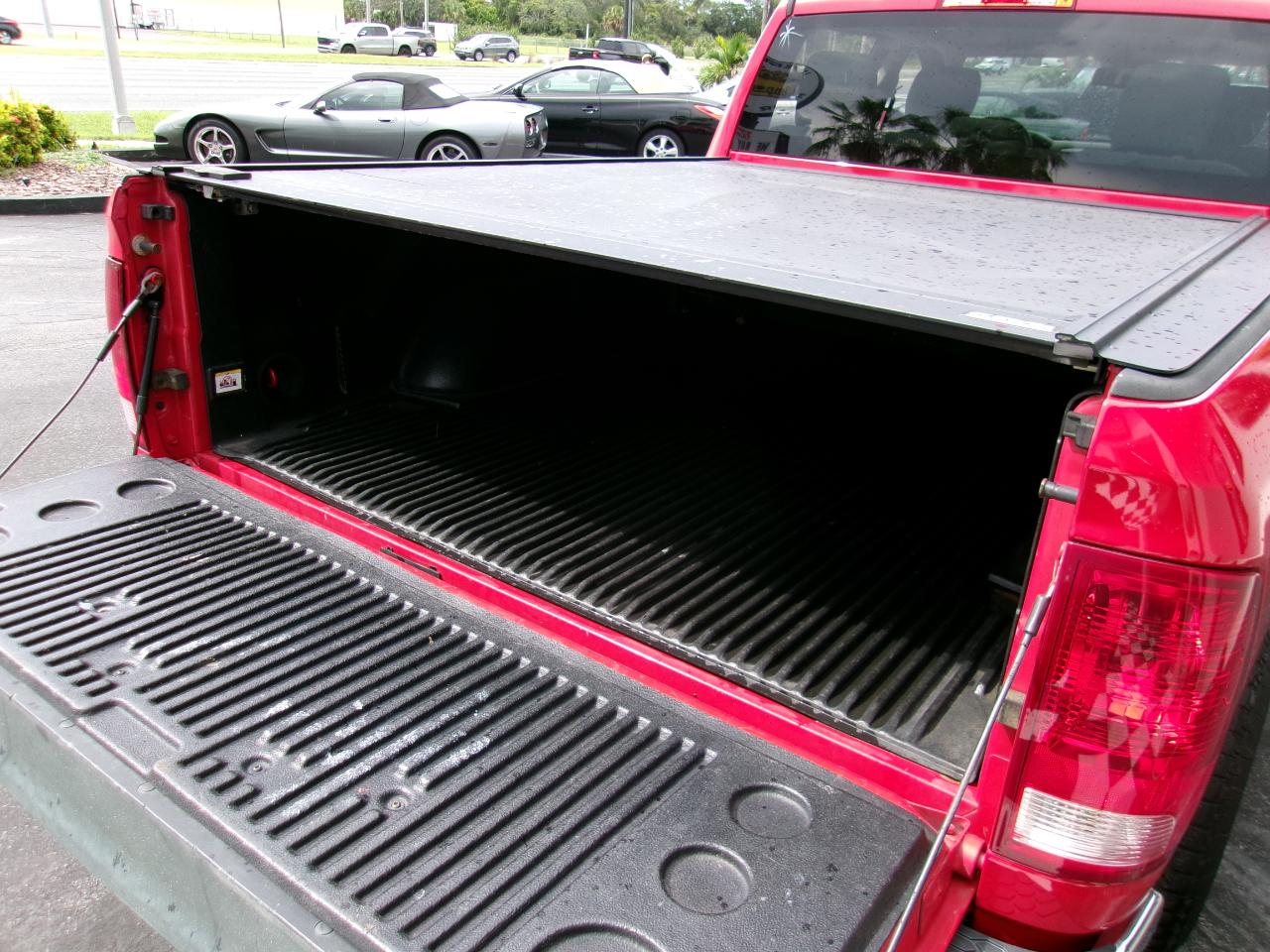 RAM 1500 Tradesman Crew Cab LWB 2WD 2016