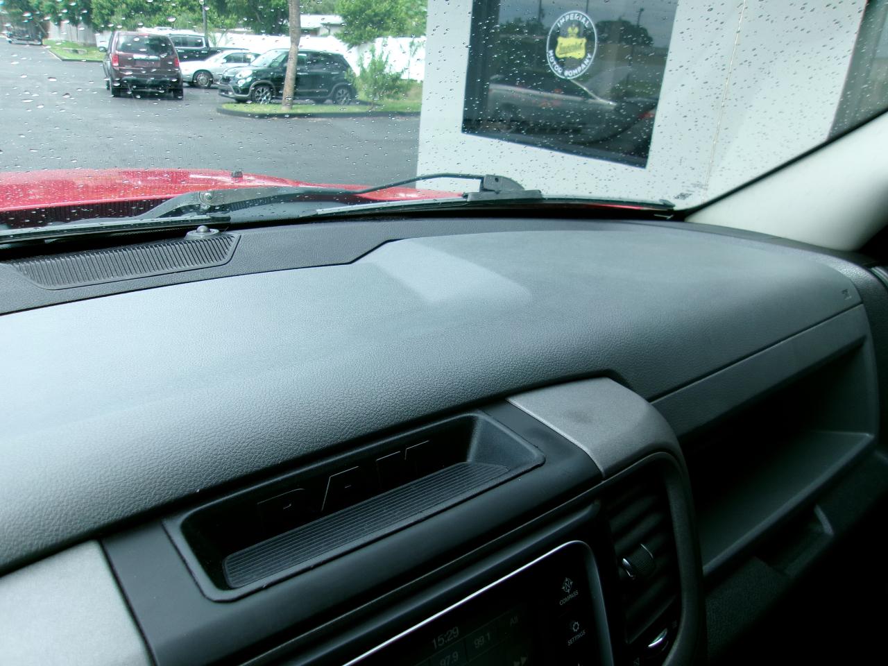RAM 1500 Tradesman Crew Cab LWB 2WD 2016