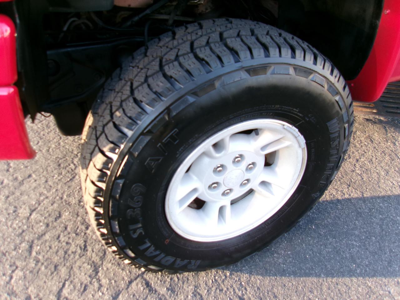 Dodge Dakota Club Cab 4WD 1997