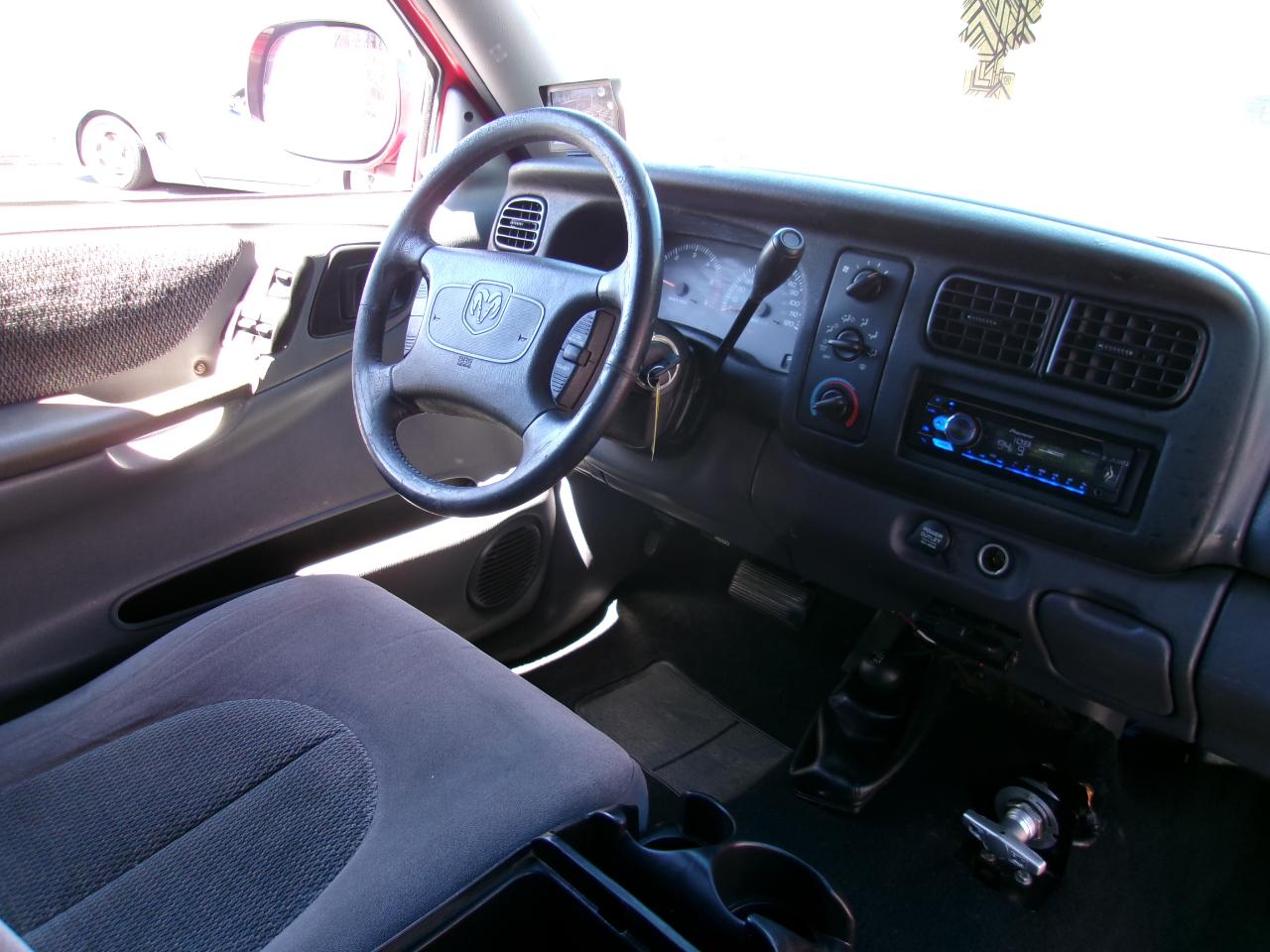 Dodge Dakota Club Cab 4WD 1997