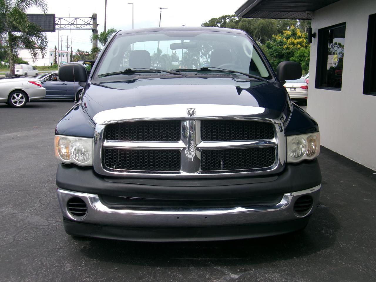 Dodge Ram 1500 ST Reg Cab 2005