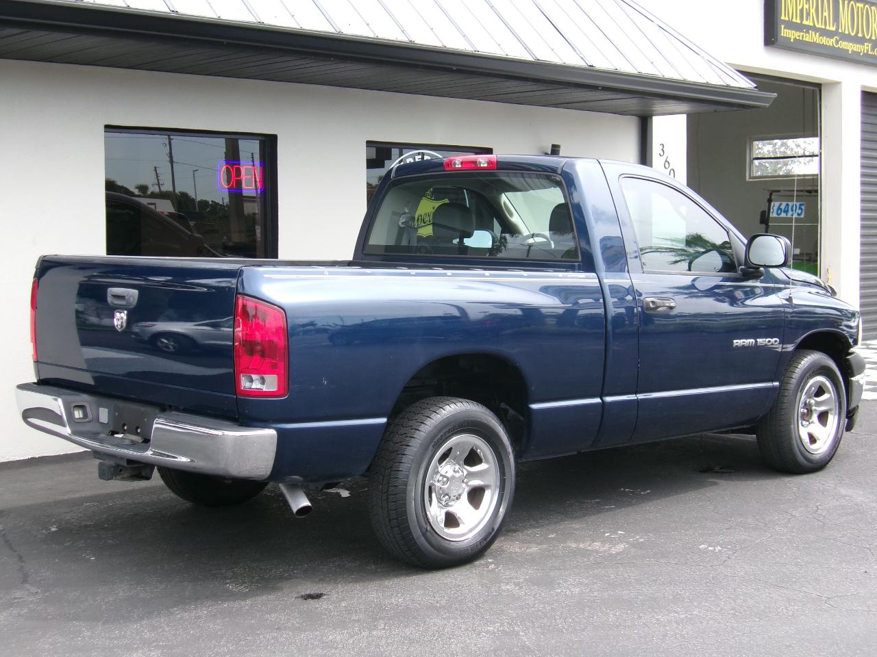 Dodge Ram 1500 ST Reg Cab 2005