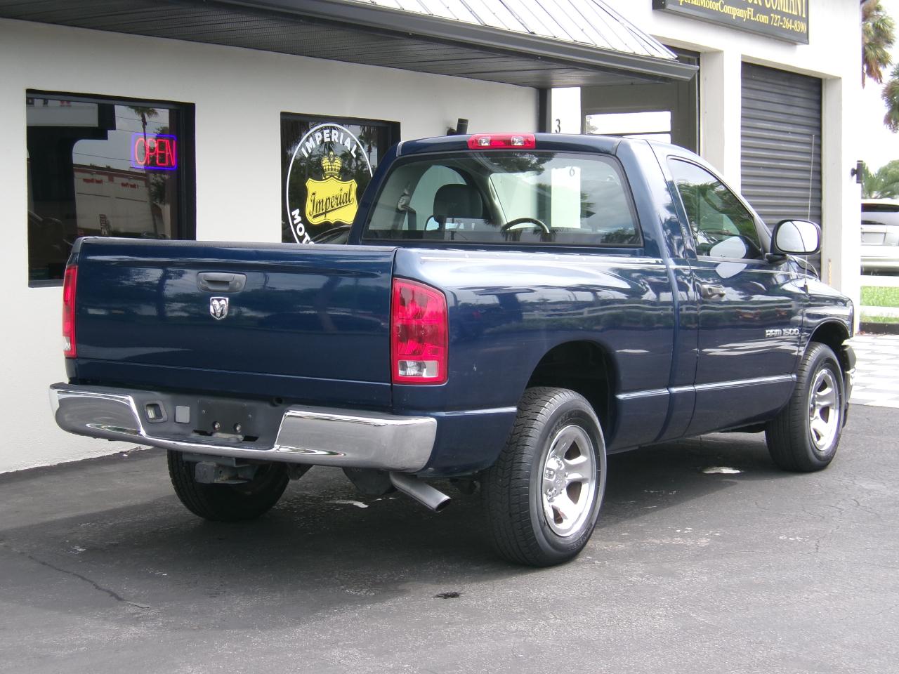 Dodge Ram 1500 ST Reg Cab 2005