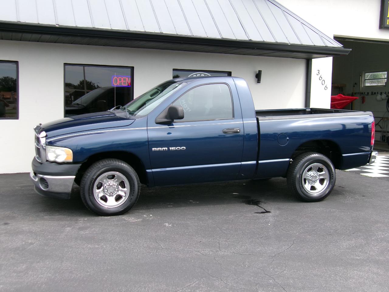 Dodge Ram 1500 ST Reg Cab 2005